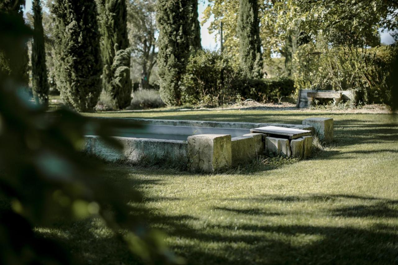 Hotel Mas Des Precheurs Tarascon Zewnętrze zdjęcie